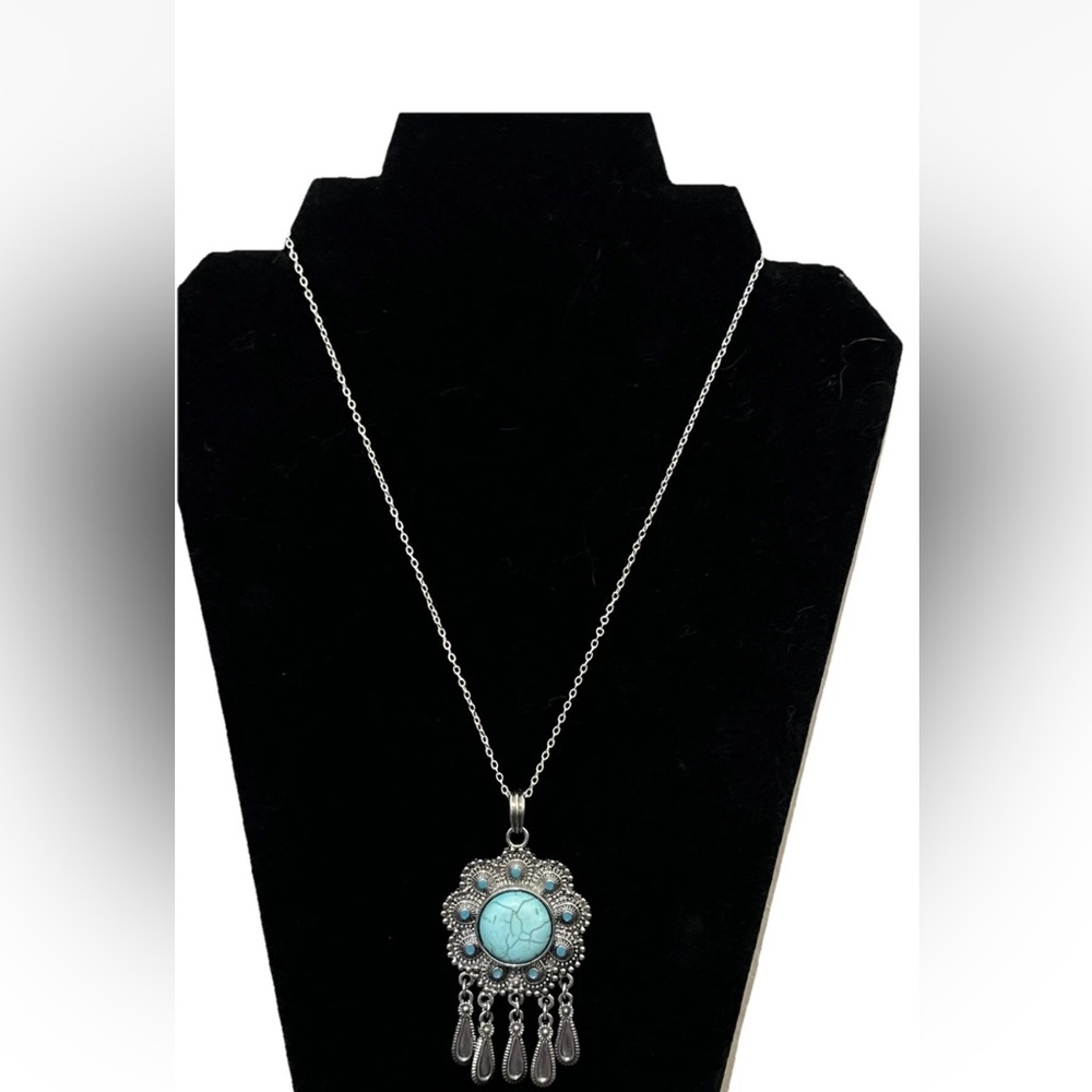 Silver Toned Boho Western Style Necklace With Large Round Faux Turquoise Pendant